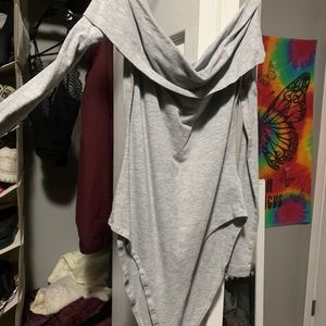 Off shoulder long sleeve forever 21 body suit
